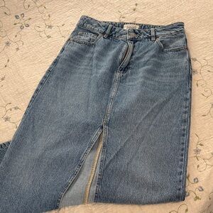 Dynamite Light Wash Denim Maxi Skirt | High Waisted Front Slit Jean Skirt